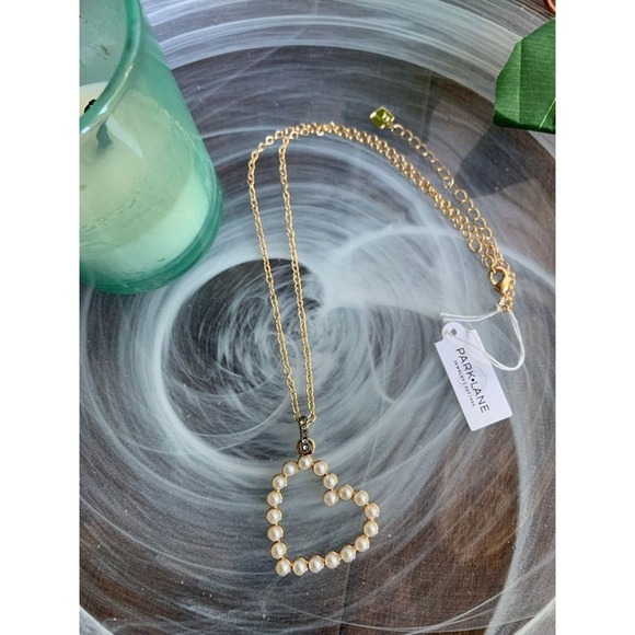 NOT AVAILABLE   NWT Park Lane gold and pearl heart necklace - Picture 2 of 2